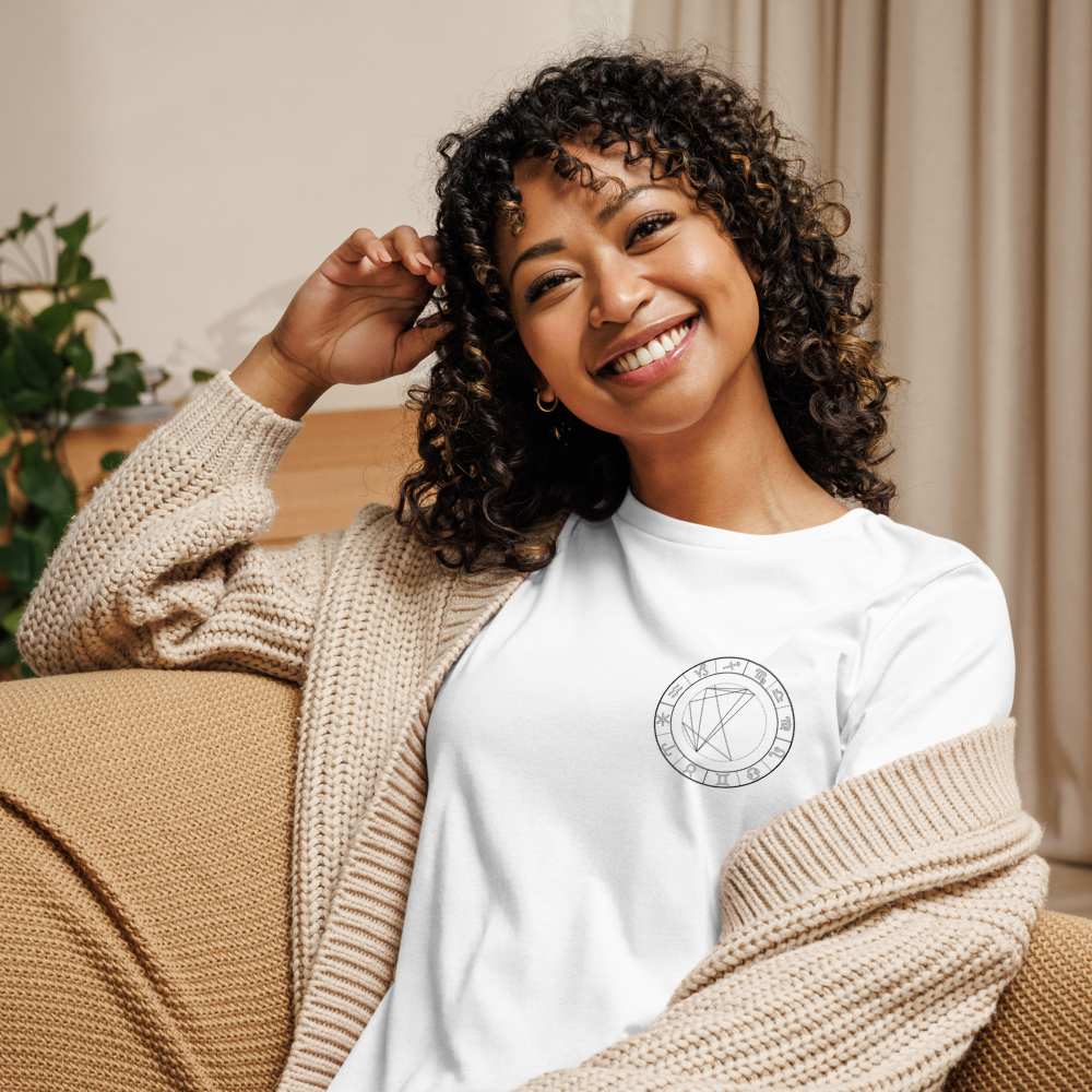 Camiseta Blanca Relaxed Mujer Personalizada con Carta Astral | Origen Cósmico